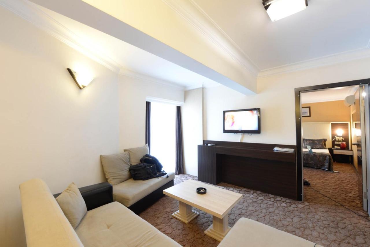 Hotel Ismira Izmir Exteriör bild