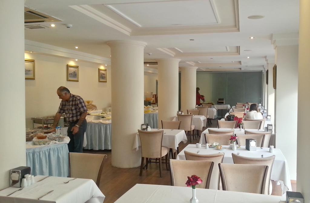 Hotel Ismira Izmir Exteriör bild